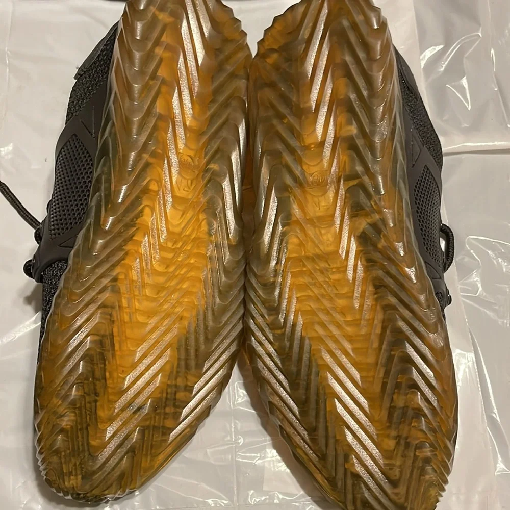 Indestructible - Picture 4 of 14